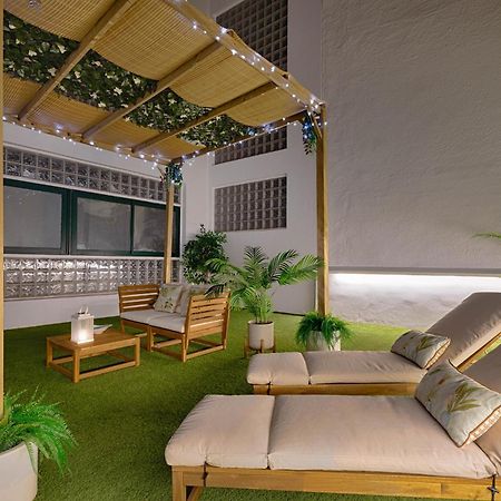 Апартаменты C30 Deluxe Studio With Terrace Into Cathedral Square Малага Экстерьер фото